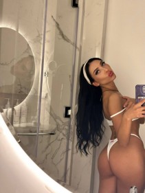 Фото проститутки Марина №2 в городе Магнитогорск