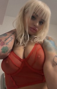 Фото проститутки Вика №3 в городе Магнитогорск